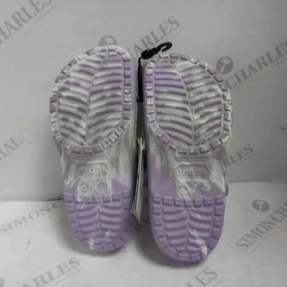 CROCS PURPLE MARBLE UK SIZE 6