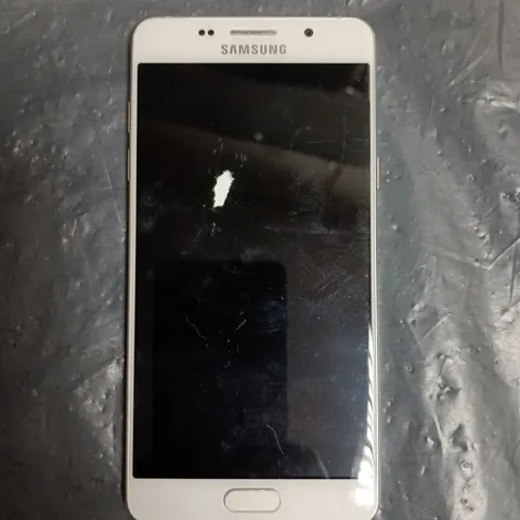 SAMSUNG GALAXY A5 SMARTPHONE 