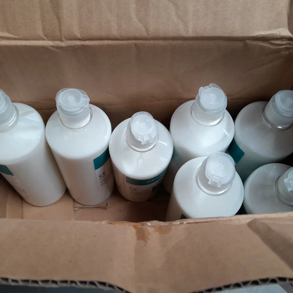 LOT OF 10 CLASSMATES 600ML BOTTLES OF PVA GLUE