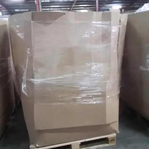 PALLET CONTAINING LARGE QUANTITY OF PILLOWS