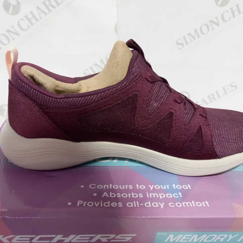BOXED PAIR OF SKECHERS BURGUNDY SLIP ON TRAINERS  - SIZE 5