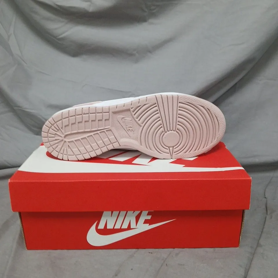 NIKE DUNK LOW SNEAKERS – PINK & WHITE - SIZE 6