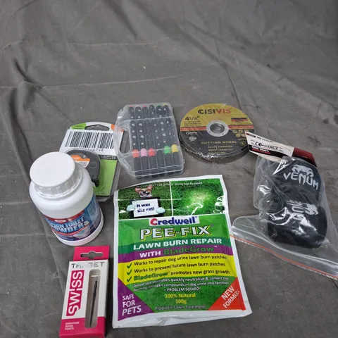 APPROXIMATELY 20 ASSORTED HOUSEHOLD PRODUCTS TO INCLUDE LAWN REPAIR, CUTTING WHEEL, TOILET CLEANER ETC 