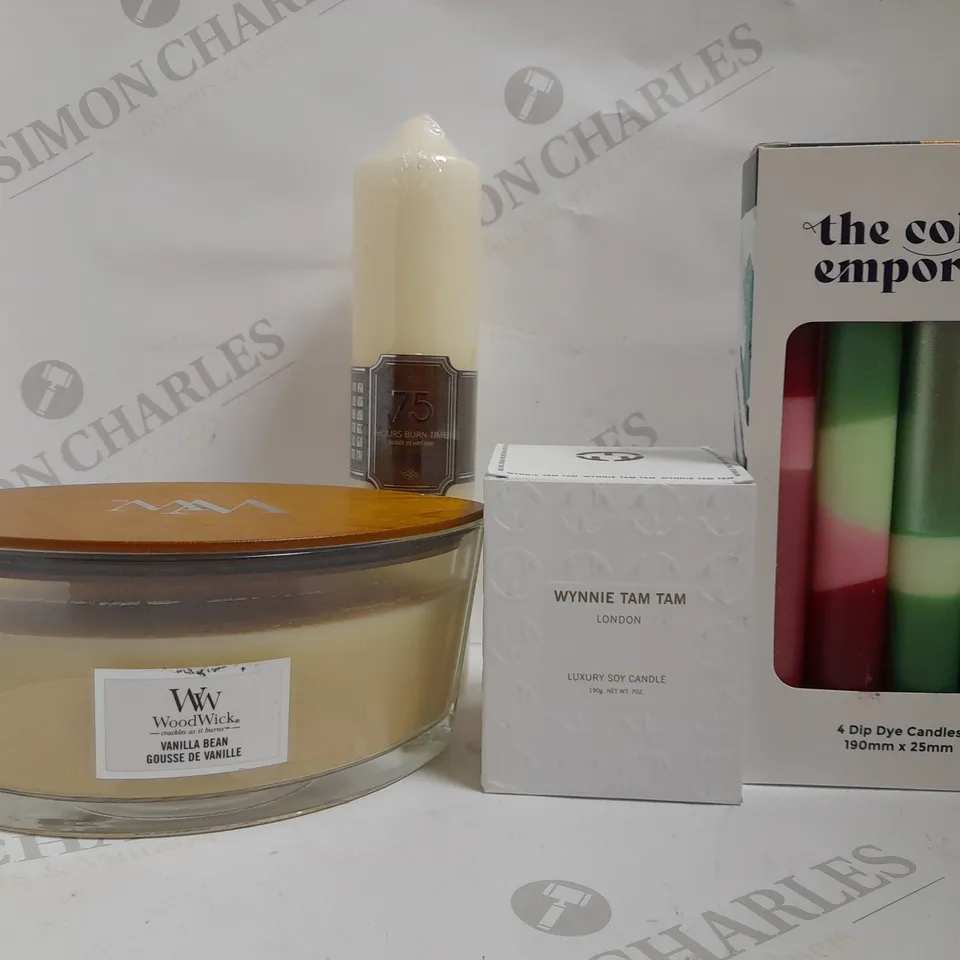 BOX OF APPROX 10 CANDLES IN ASSORTED SCENTS	