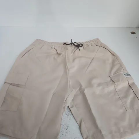 HIDKAT CARGO SHORTS – BEIGE, XL