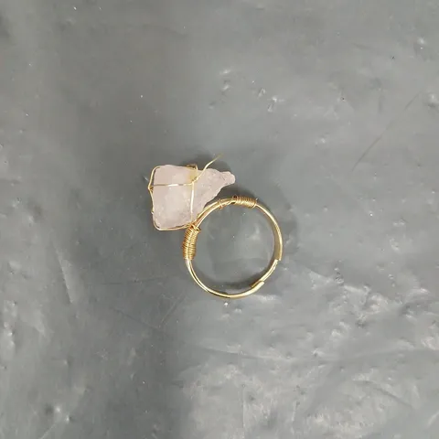 STONE WIRE WRAP RING 