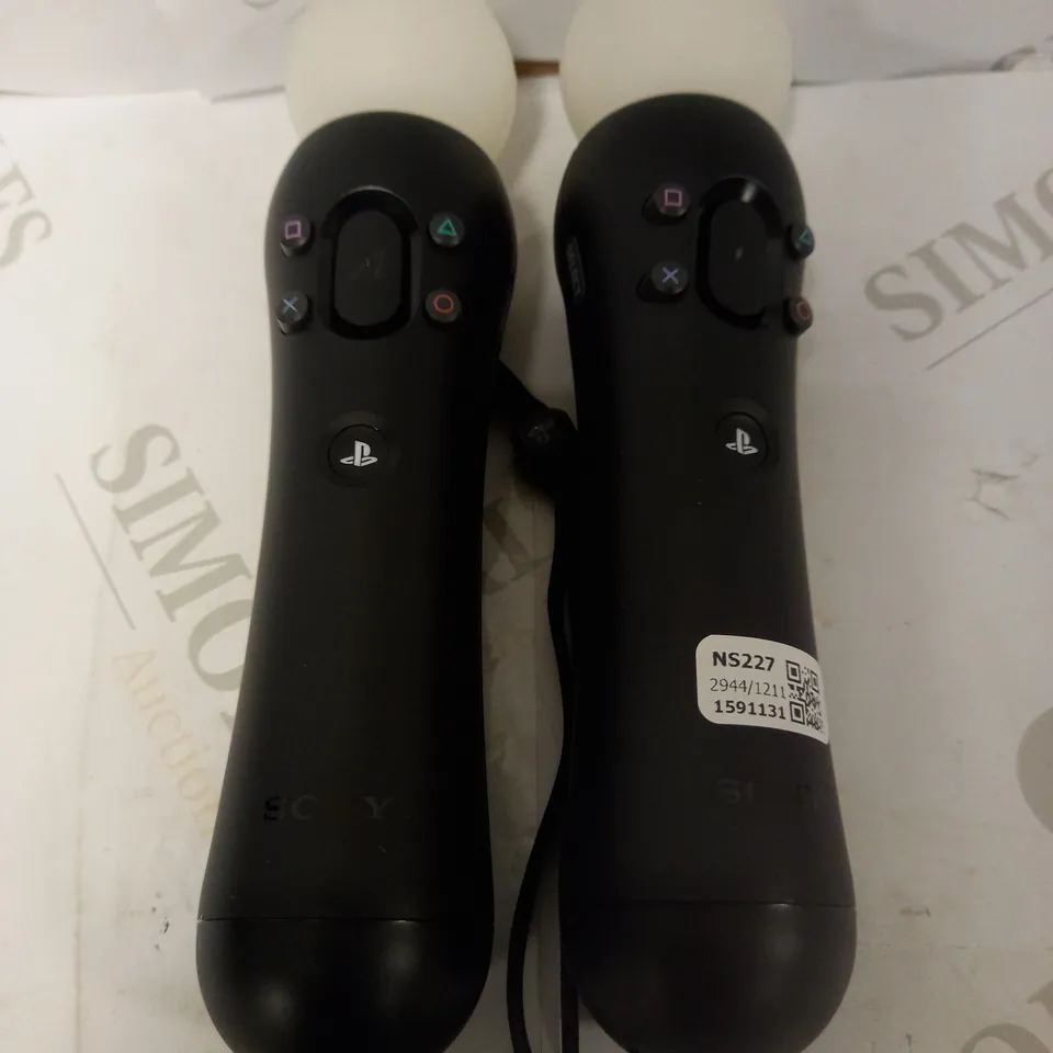 SONY PLAYSTATION MOVE MOTION CONTROLLERS FOR PS4 AND PS VR