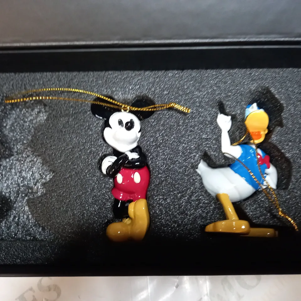 DISNEY ORDAINMENT  GIFT SET 