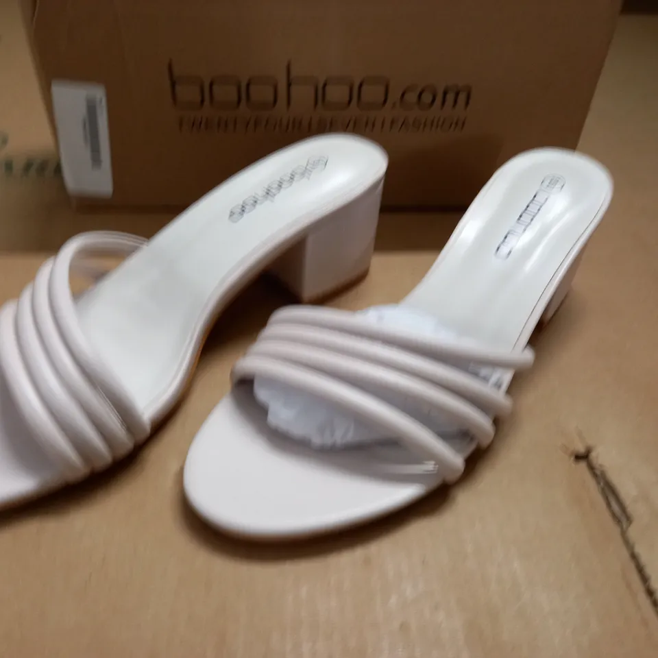 PAIR OF BOOHOO ASYMMETRIC MULTI STRAP MULES IN NUDE - 5