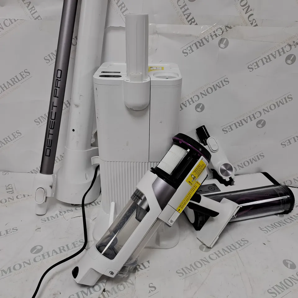 BOXED SHARK 1.3L AUTO EMPTY VACUUM CLEANER IW3510UK