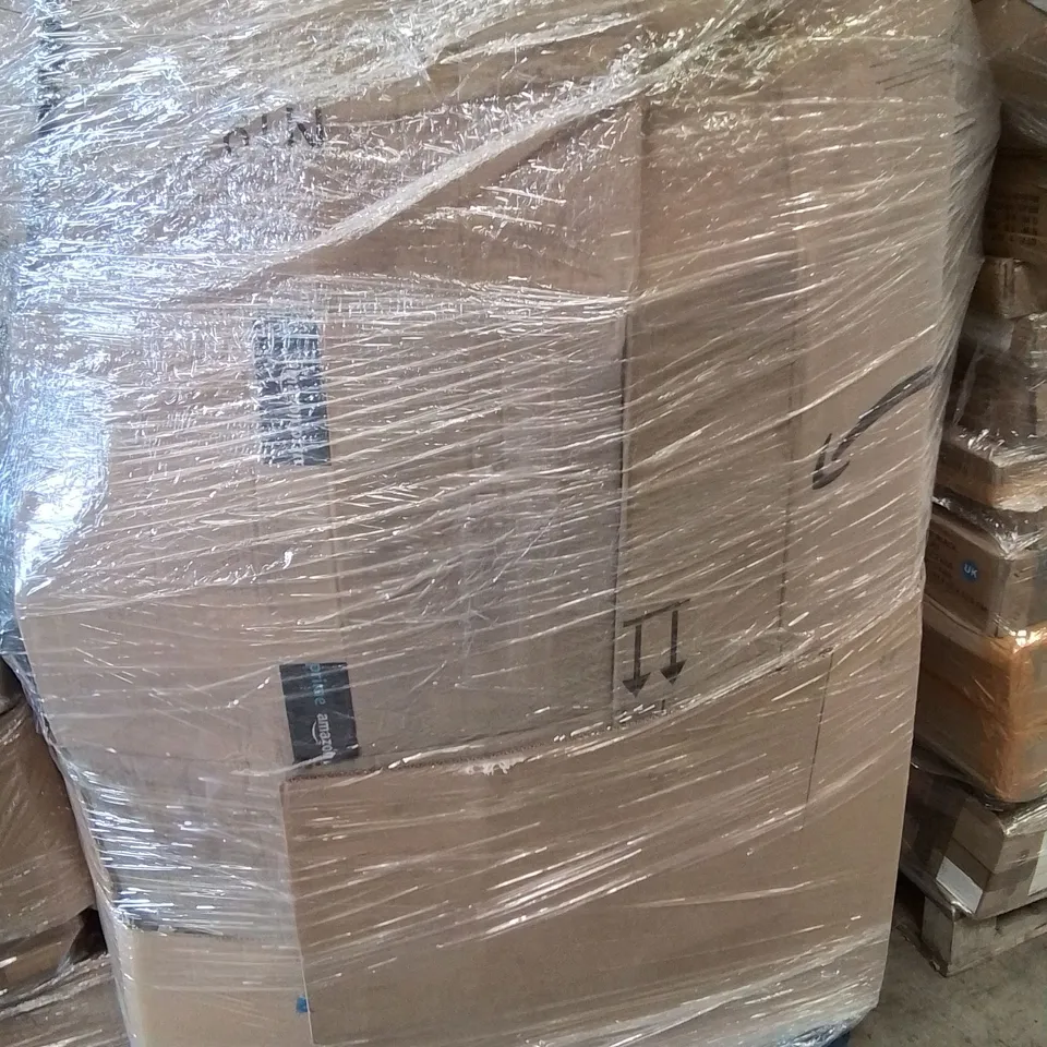 PALLET CONTAINING VARIOUS ASSORTED ITEMS TO INCLUDE, SEVERAL PC MONITOR SCREENS, MINI PROJECTOR,  KETTLE AND LOTS MORE 