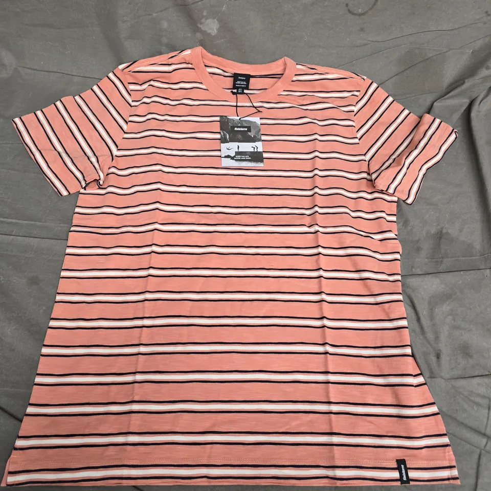 FINISTERRE CHANNEL SS TEE – CLAY STRIPE – UK L