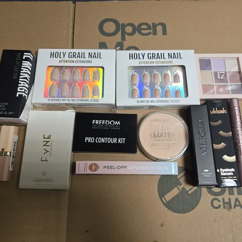 LOT OF 12 ASSORTED COSMETIC ITEMS TO INCLUDE IL MAKIAGE FOUNDATION, FYNE BLUSHER AND RIMMEL MATTE POWDER