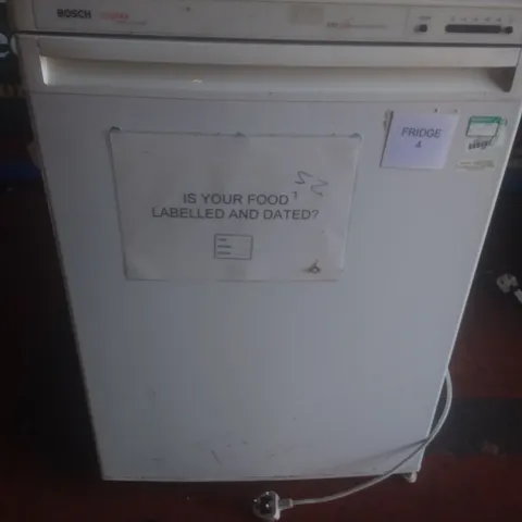 BOSCH LOGIXX FRIDGE