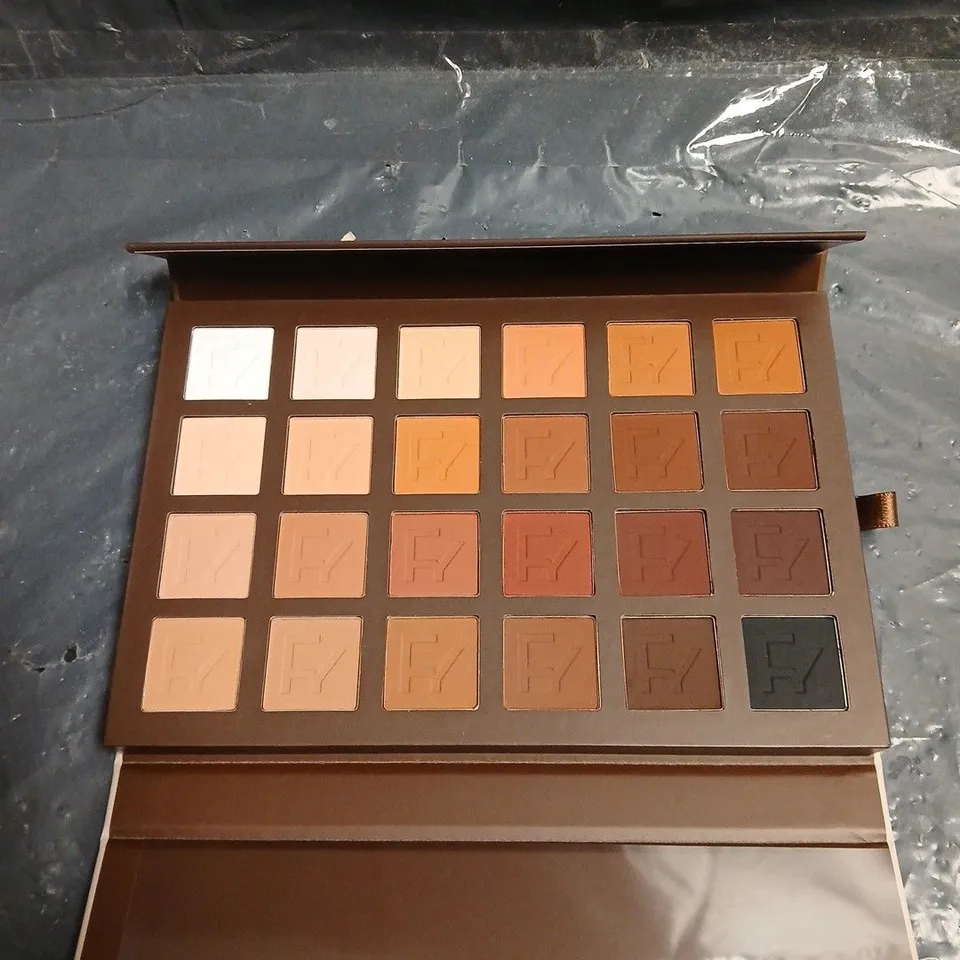 FYNE ART BEAUTY MULTI-MATTES FACE & EYE PALETTE