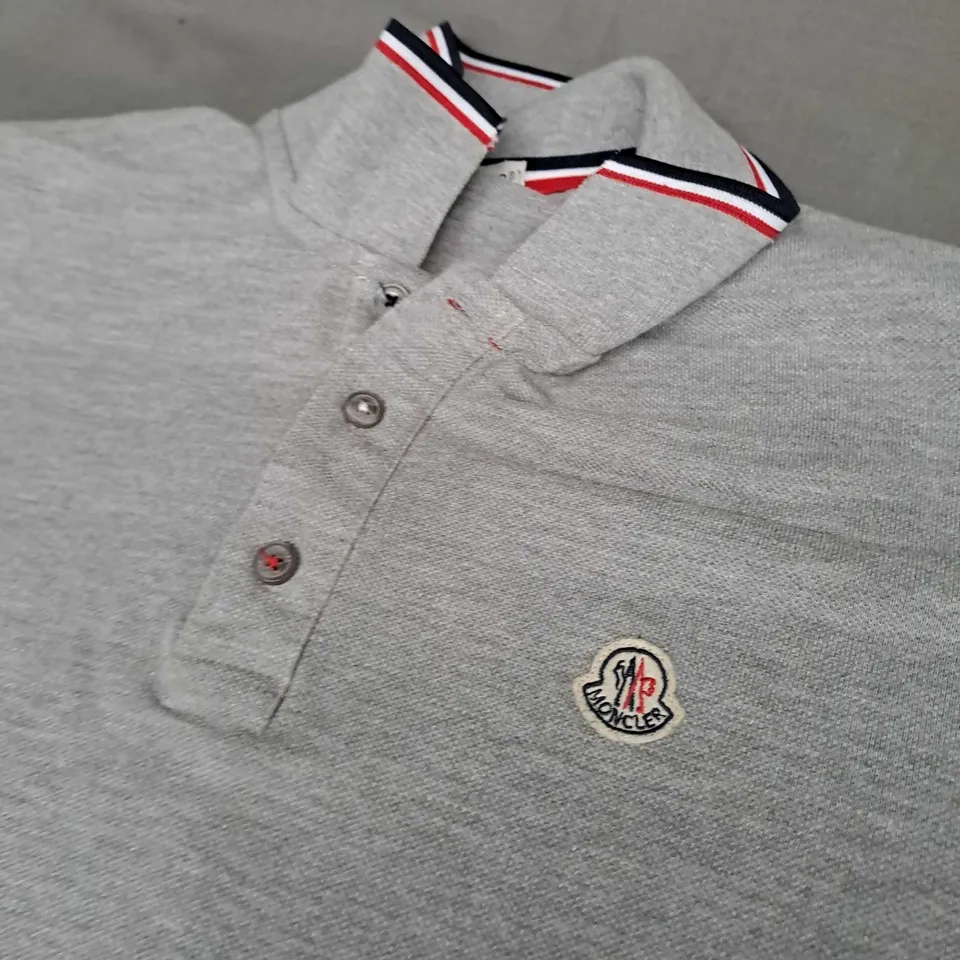 MENS MONCLER POLO SHIRT SIZE UNSPECIFIED