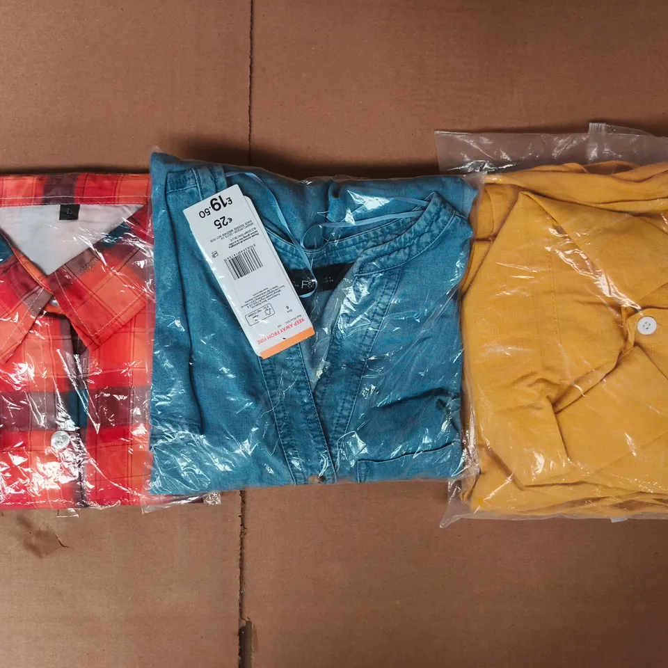 APPROXIMATELY 20 ASSORTED CLOTHING AND FASHION PRODUCTS IN VARIOUS STYLES AND SIZES - COLLECTION ONLY