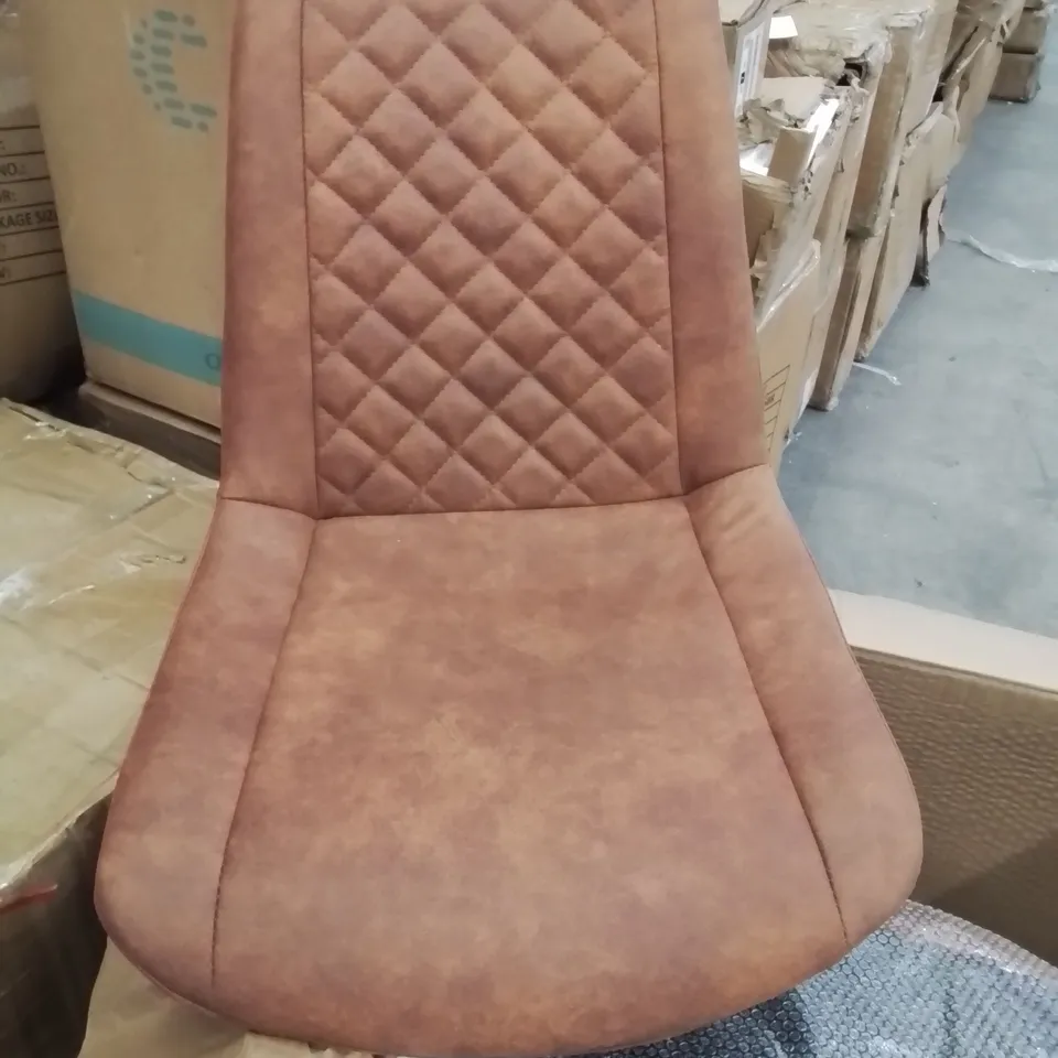 A BOXED PAIR OF LEATHER LOOK FABRIC UPHOLSTERED BROWN DINING ROOM CHAIRS 