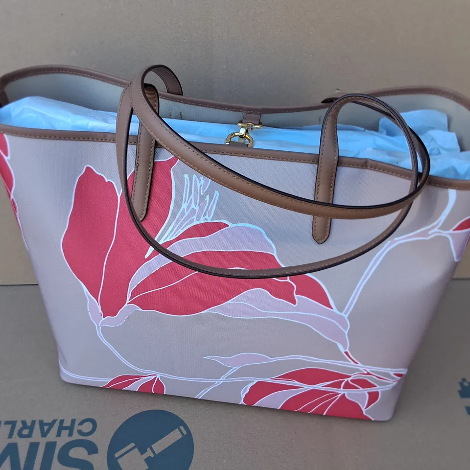 RADLEY FLORAL THEMED BAG IN NATURAL/RED