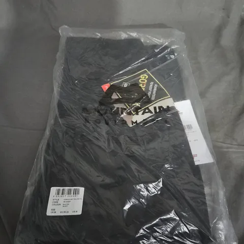 BAGGED MOUNTAIN EQUITMENT JACKET - SIZE M