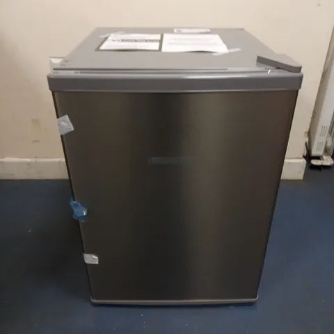 RUSSELL HOBBS RHTTF67SS 66 LITRE REVERSIBLE DOORS TABLE TOP MINI FRIDGE- COLLECTION ONLY