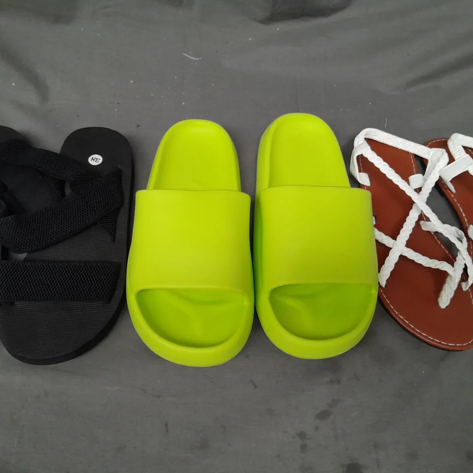 BOX OF APPROXIMATELY 5 ASSORTED PAIRS OF SHOES AND FOOTWEAR ITEMS IN VARIOUS COLOURS, STYLES, AND SIZES
