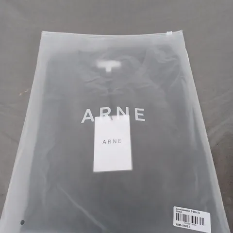 SEALED ARNE LUXE ESSENTIAL T-SHIRT SIZE L