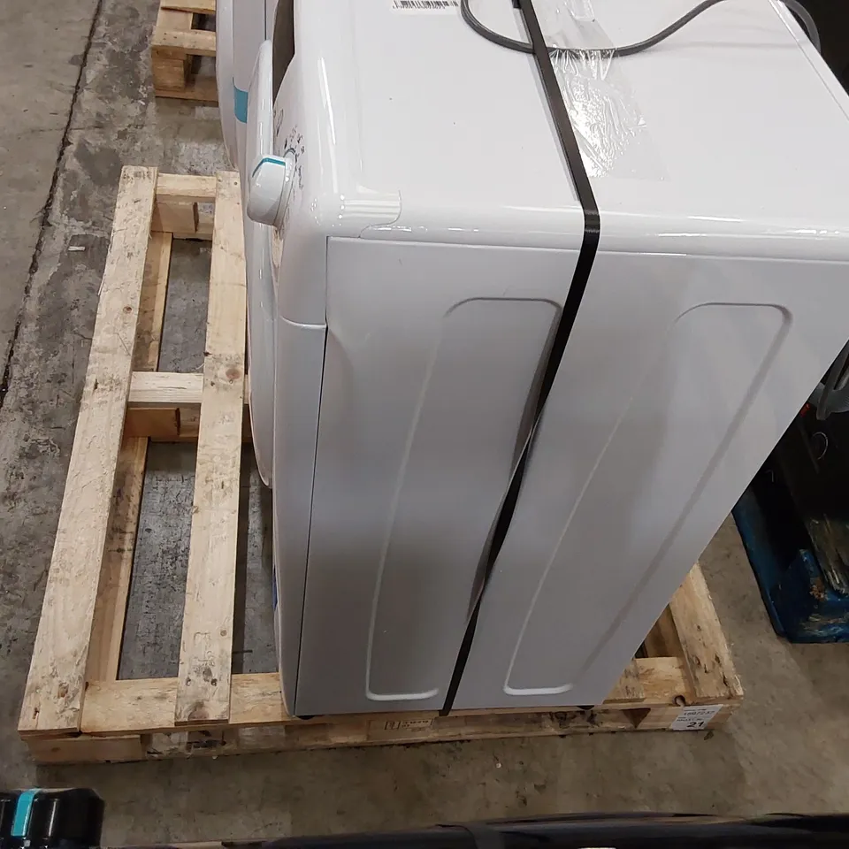 CANDY CS148TW4/1 - 80 8KG FREESTANDING DRYER - WHITE