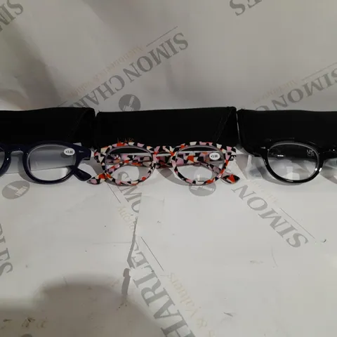 BOX OF 3 PAIRS OF BEN DE LISI READERS COLLECTION GLASSES