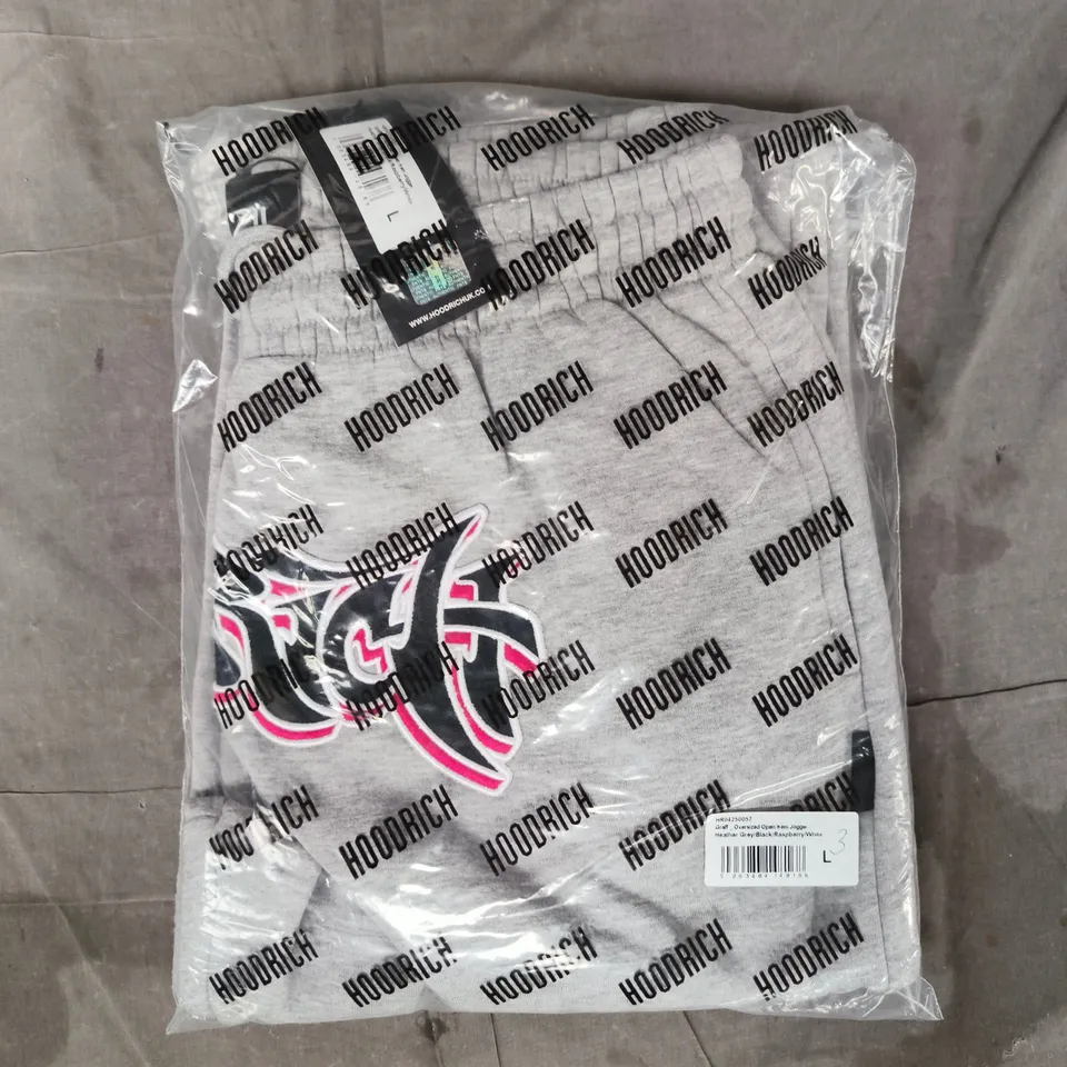 BAGGED HOOD RICH GRAFF OVERSIZED OPEN HEM JOGGERS IN GREY/BLACK/RASPBERRY/WHITE SIZE LARGE