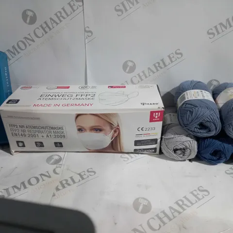 APPROX 20 HOUSEHOLD ITEMS TO INCLUDE YARN, FACEMASKS, DIGITAL LUGGAGE SCALE