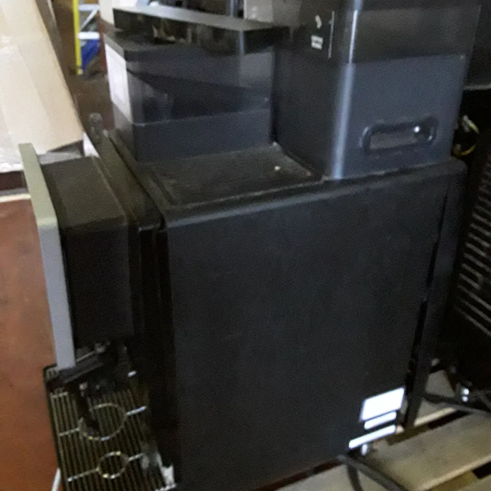 FRANKE FCS4067 BEAN TO CUP COFFEE MACHINE 