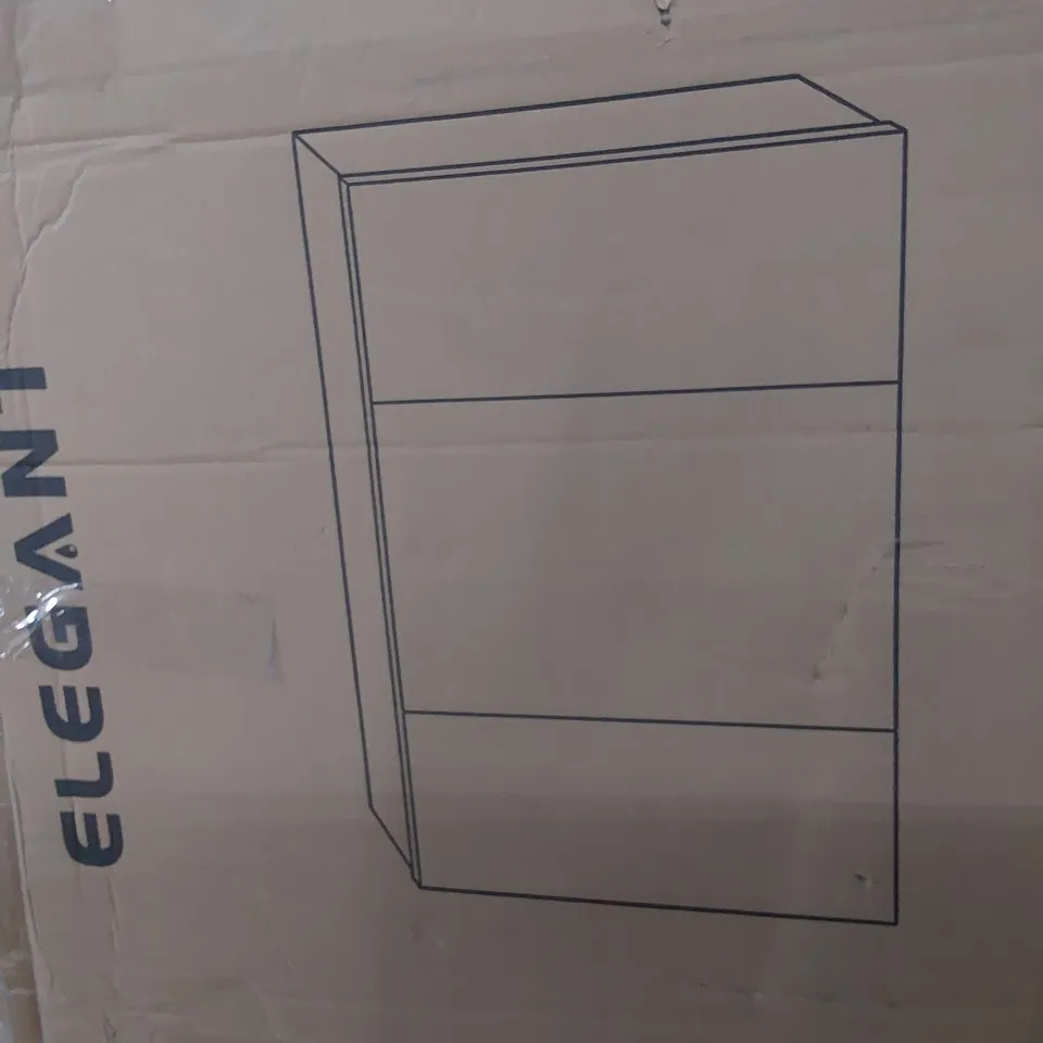 BOXED ELEGANT MIRROR CABINET