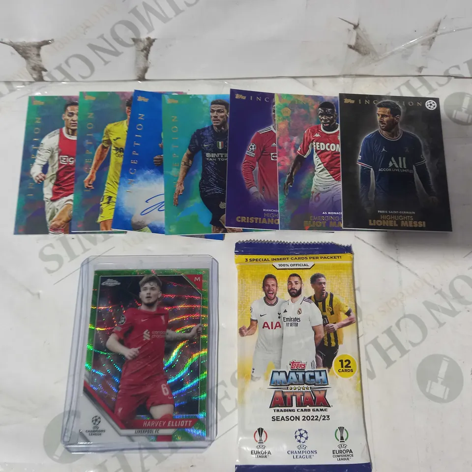 LOT OF ASSORTED TOPPS FOOTBALL TRADING CARDS