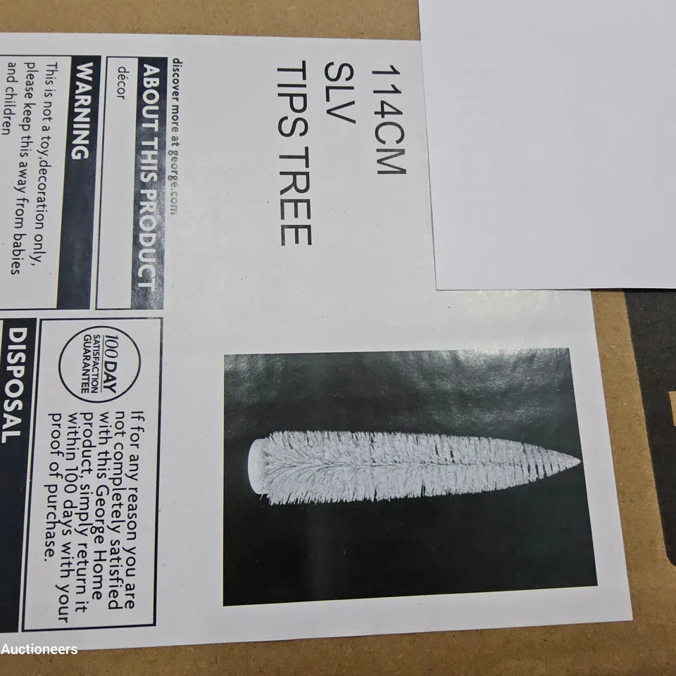 PALLET OF APPROXIMATELY 12 BRAND NEW BOXED 114cm SILVER TIPS TREE