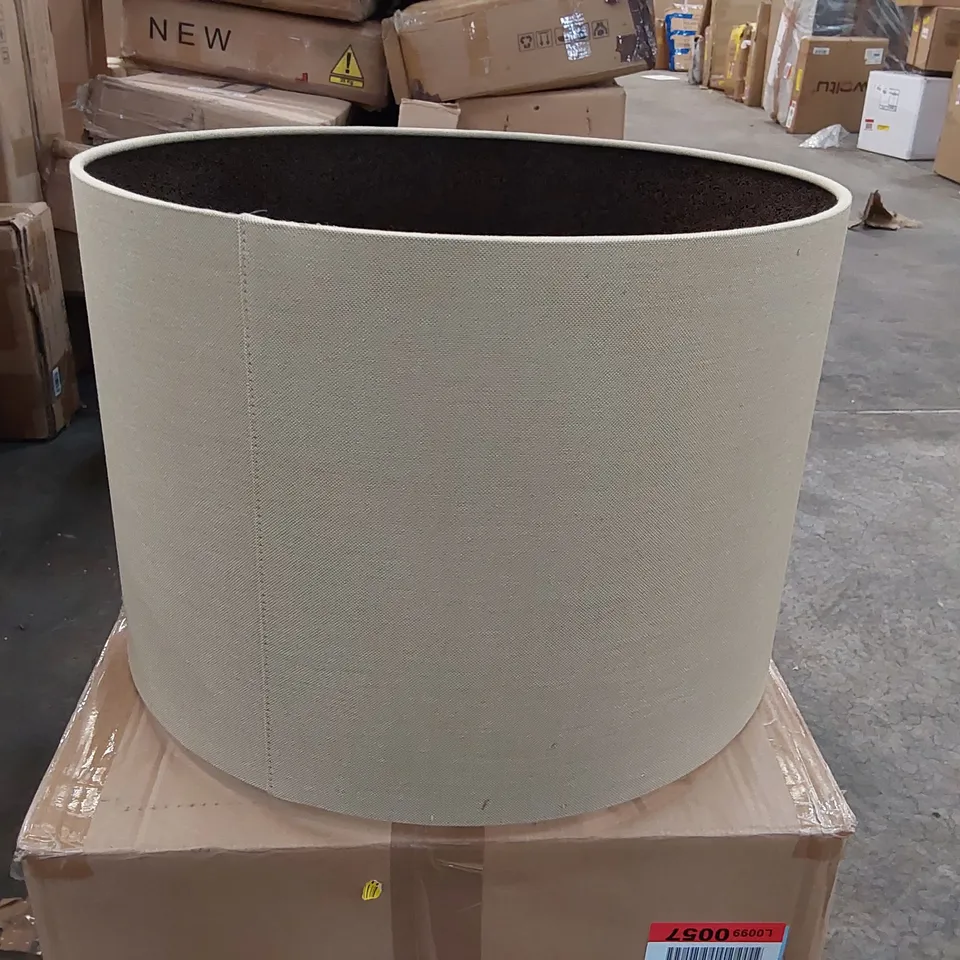 BOXED ETAMPES TRADITIONAL LAMP SHADE (1 BOX)