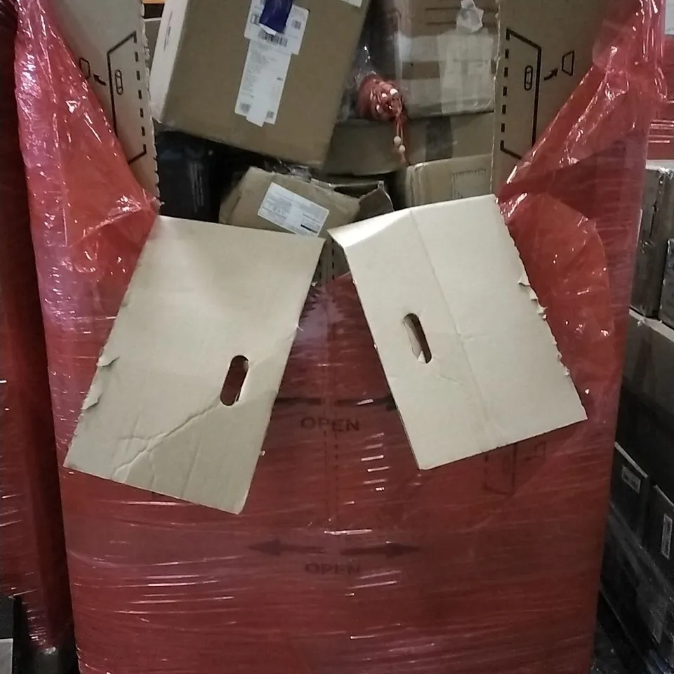 PALLET OF HOUSEHOLD ITEMS TO INCLUDE 4 LITRE AIR FRYER, BABY SHOWER STAND, KITCHEN TABLEWARE STORAGE BOX, FESTIVE WREATH AND OTHER ASSORTED ITEMS...