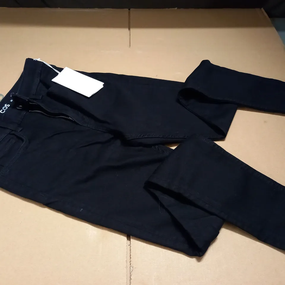 COS SKINNY HIGH RISE BLACK JEANS - 26