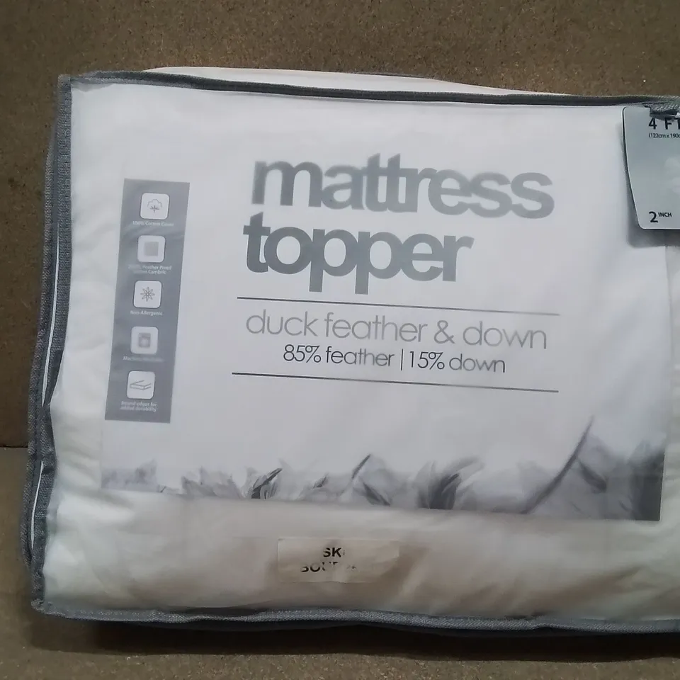 BRAND NEW THE NIGHT RANGE DUCK FEATHER MATTRESS TOPPER 4FT 112CM X 190CM 
