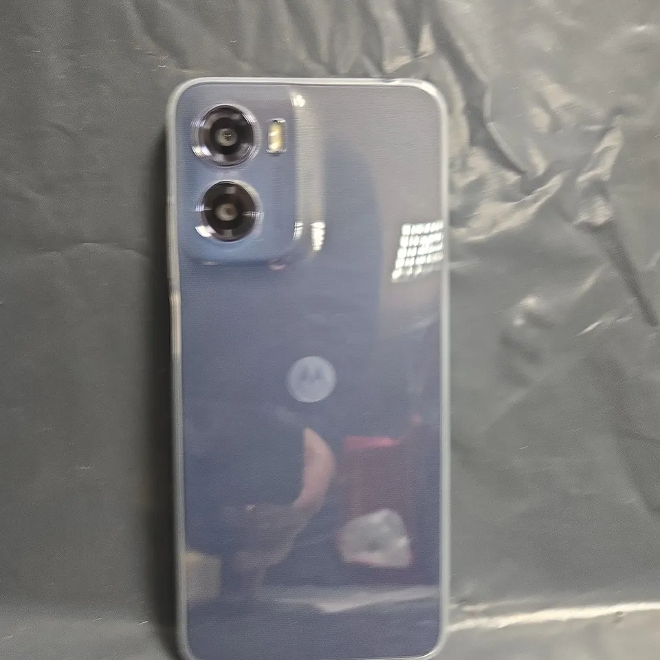 BOXED MOTOROLA MOTO G5 4+64GB IN DENIM BLUE - MC43C