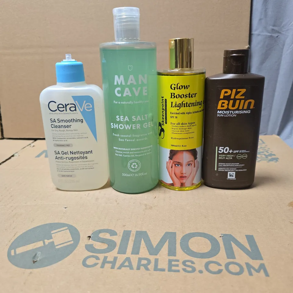 TOTE OF APPROXIMATELY 18 ASSORTED COSMETIC ITEMS TO INCLUDE MAN CAVE SHOWER GEL, PIZ BUIN, GLOW LIGHTENING OIL, CERE VE SMOOTHING CLEANSER ETC