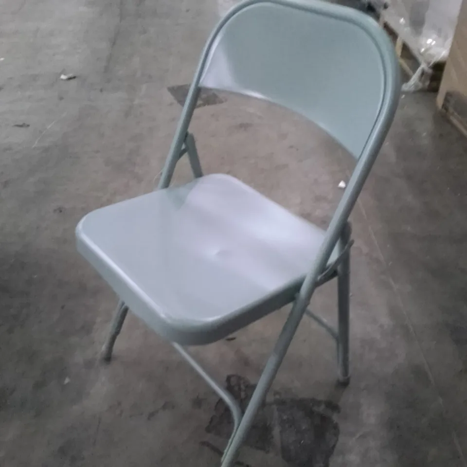 LASANA METAL FOLDING CHAIR