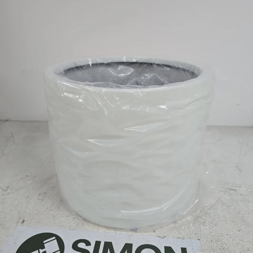 BOXED FOX & FERN LARGE PLANTER POT 