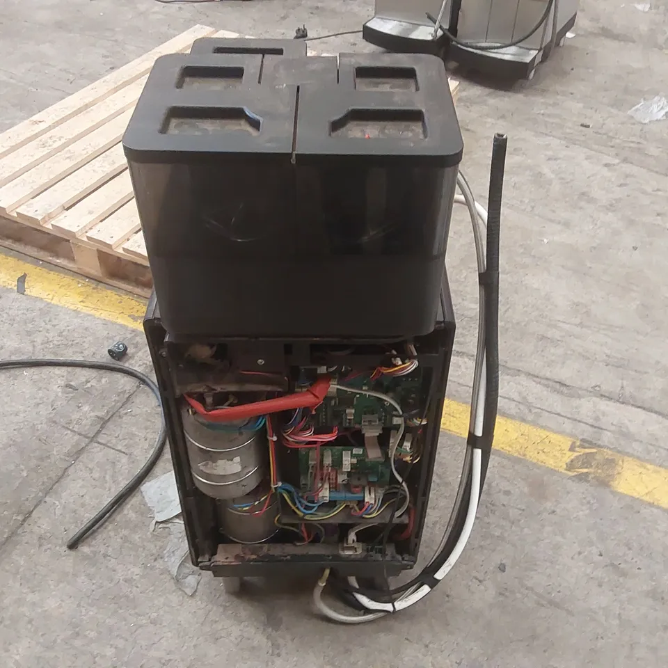 FRANKE A600 COMMERCIAL COFFEE MACHINE