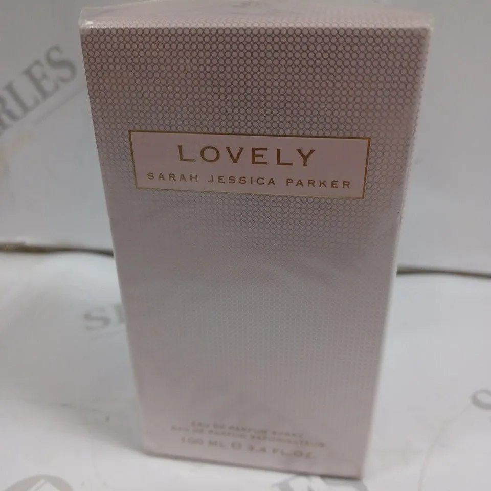 BOXED AND SEALED SARAH JESSICA PARKER LOVELY EAU DE PARFUM 100ML