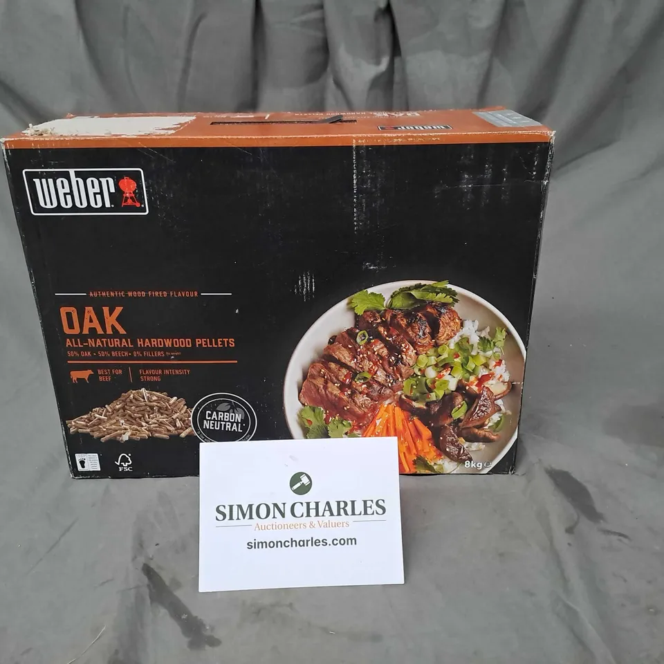 BOXED WEBER OAK ALL-NATURAL HARDWOOD PELLETS 8KG