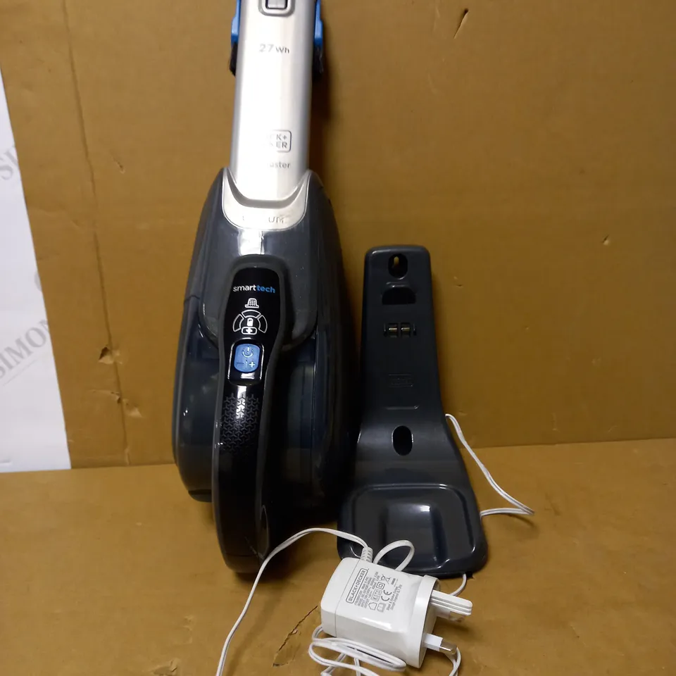 BLACK + DECKER SMARTTECH DUSTBUSTER 