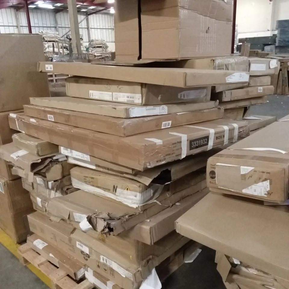 PALLET OF ASSORTED INCOMPLETE DESIGNER FURNITURE PARTS AND PIECES 
