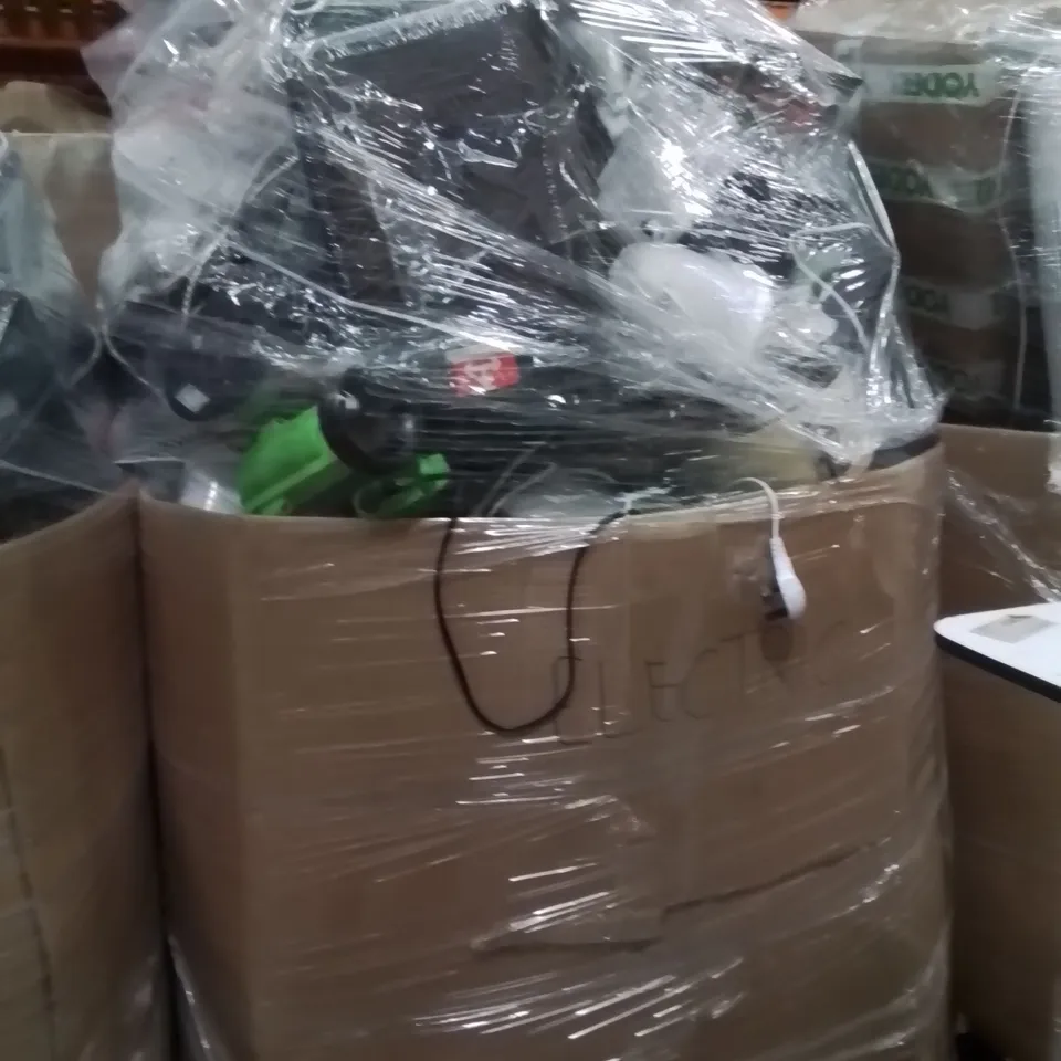 PALLET CONTAINING A LARGE QUANTITY OF ELECTRICAL ITEMS TO INCLUDE; AIR FRYER,TOASTER,FAN,SLUSH PUPPY MACHINE