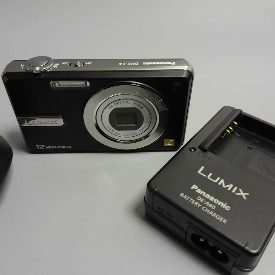 PANASONIC DMC-F4 12MP DIGITAL CAMERA